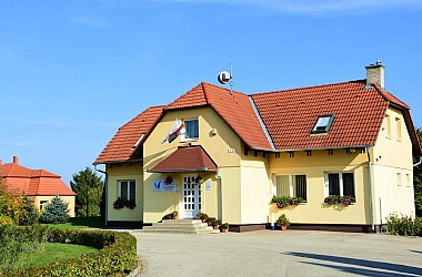 Nyúli ügyfélszolgálati információs pontunk zárva tart